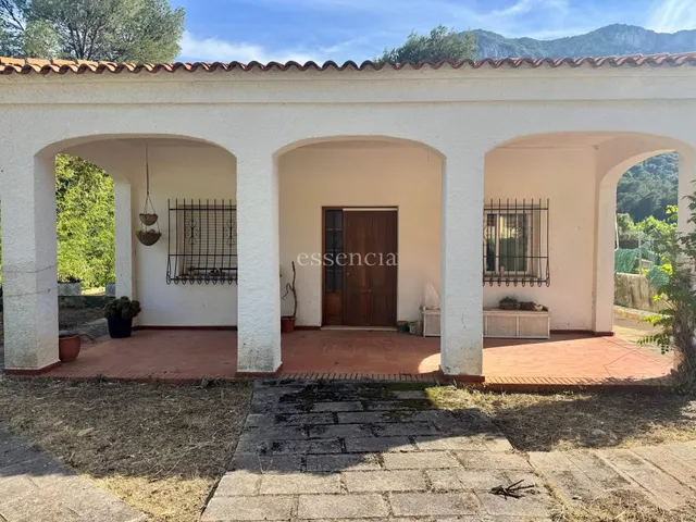 ESPECTACULAR CHALET EN LA DROVA — 32