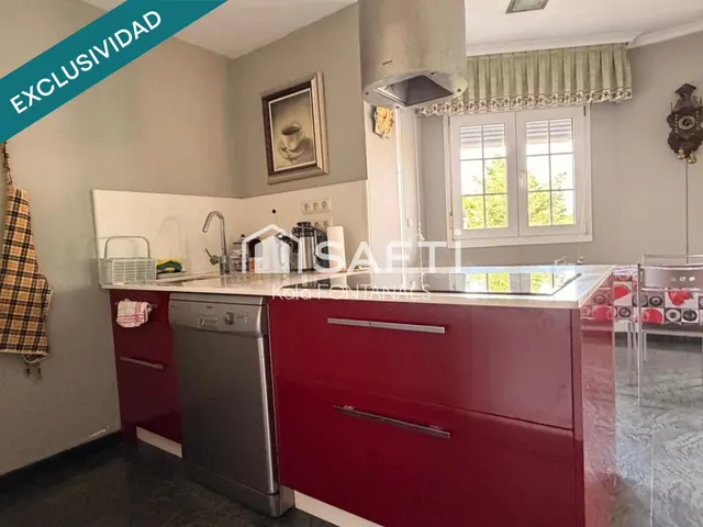OPORTUNIDAD DE INVERSIÓN HOTELERA EN SANXENXO — 17