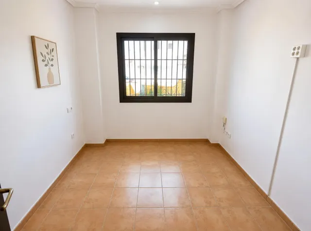 Preciosa planta baja en Señorio de Roda — 7