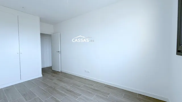 ALOVERA - Obra nueva. Ático con terraza de 7m2, 3 habitaciones, 2 baños, 2 plazas de garaje, Trastero y piscina. — 20