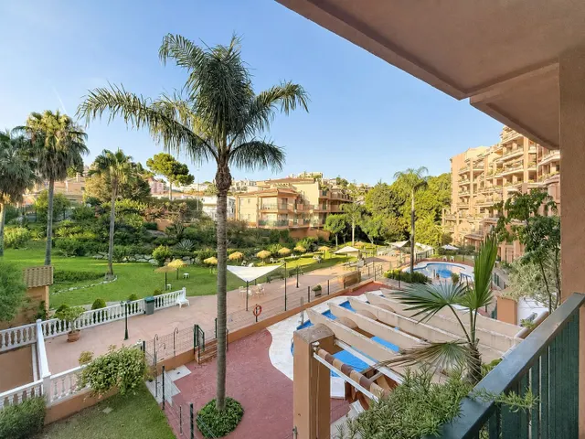 Piso en venta en Torreblanca, Fuengirola | 121 m2, gran terr - foto 3