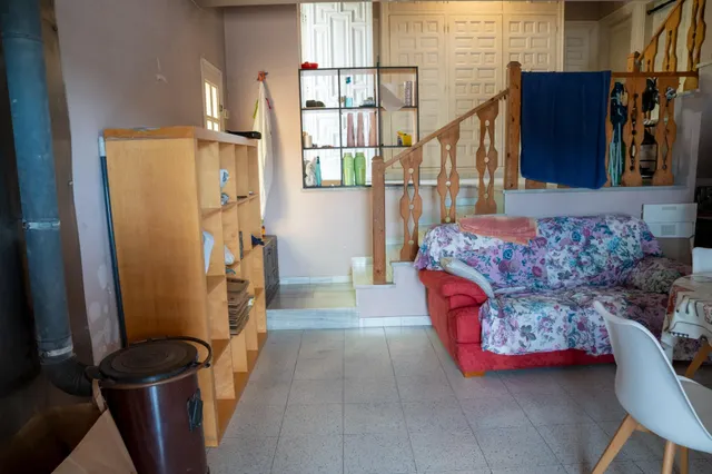 SE VENDE CASA INDEPENDIENTE CON PISCINA CON VISTAS EN CORBERA DE LLOBREGAT BARCELONA — 15
