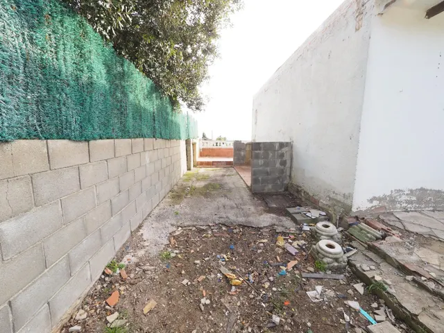 SE VENDE CASA EN LA TORRE DE CLARAMUNT, URBANIZACIÓN LES PINEDES DE L'ARMENGOL — 28
