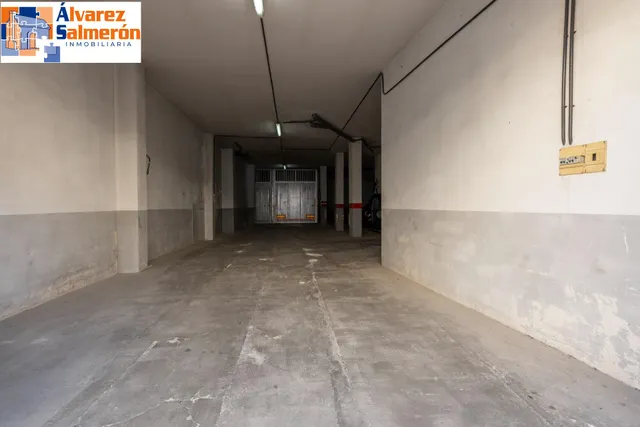 Amplio y luminoso piso de 3 dormitorios listo para entrar a vivir junto al metro de Albolote — 45