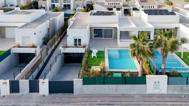 Villa de lujo de 4 dormitorios en La Finca Golf Resort