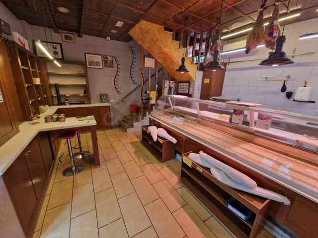 Local comercial 156m² en venta - Paseo maritimo — 3