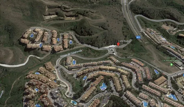 Solar para uso residencial en Málaga. — 5