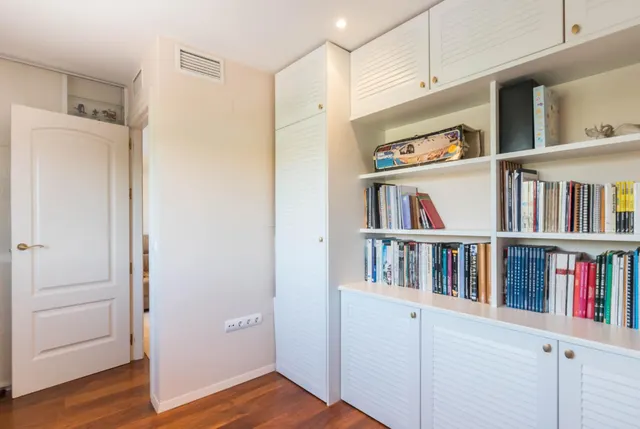 Amplia y Elegante Vivienda con Excelentes Acabados — 21