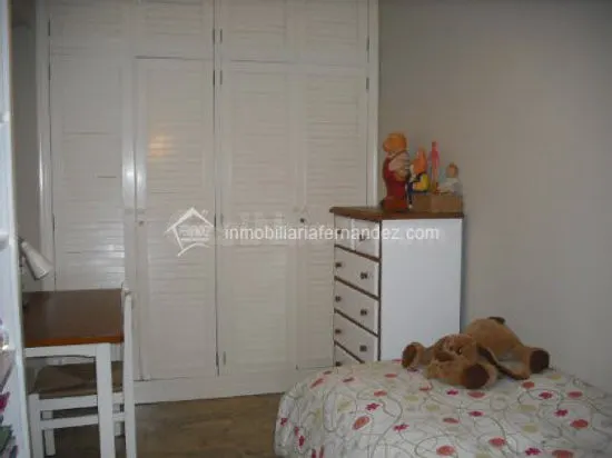 Se vende piso céntrico totalmente reformado - foto 4