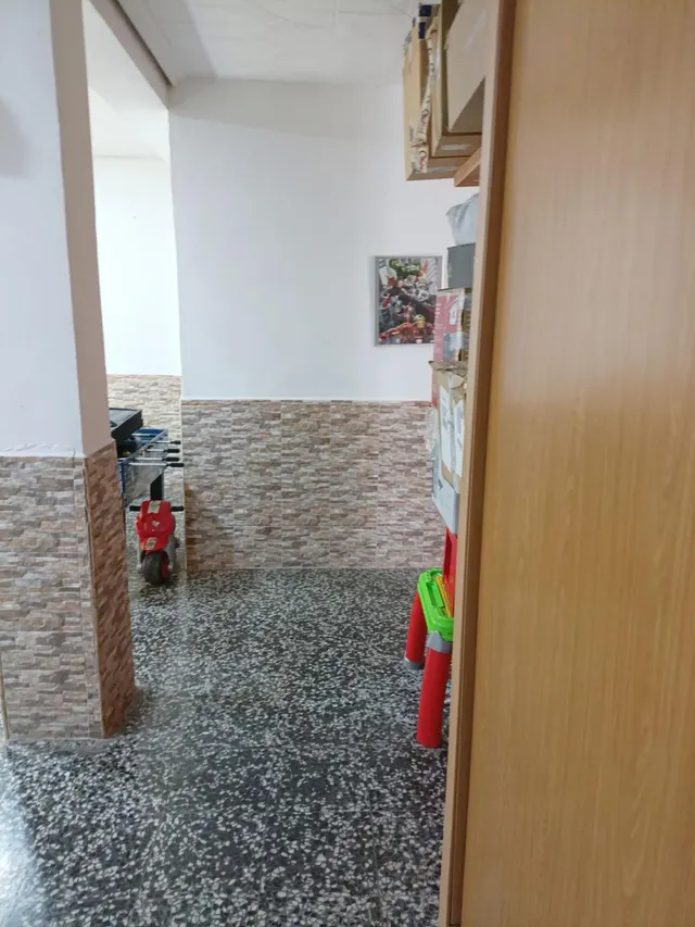 Local comercial en xirivella — 12