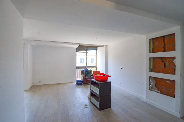 Urbis te ofrece un piso y estudio en venta en zona Salas Bajas, Salamanca. — 6