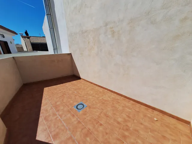 Adosado de esquina nunca habitado en Pinoso | 4 dormitorios, 2 baños y garaje — 27