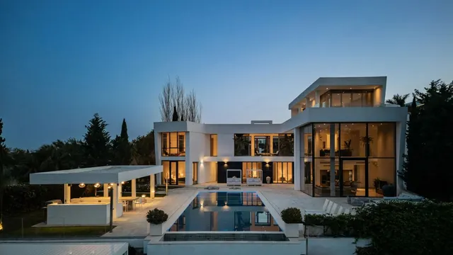 Chalet 6 habitaciones 722m² en venta - Costa del Sol — 8