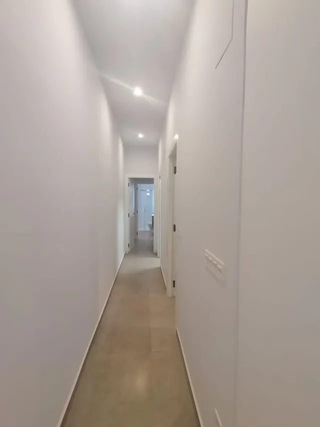 Apartamento 1 habitación 57m² en venta - Estacion de autobuses — 16