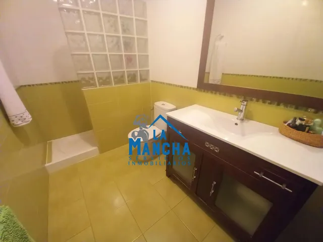*155.000€* inmobiliaria la mancha vende adosado en Barrax (Albacete). — 48