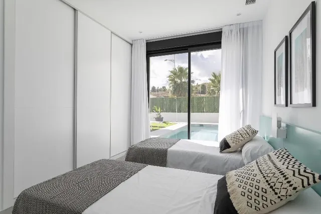 Villas espaciosas con piscina privada, en construcción, en un entorno natural muy privilegiado — 22