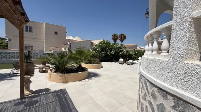 Villa 3 habitaciones 151m² en venta - La Siesta - El Salado - Torreta — 41