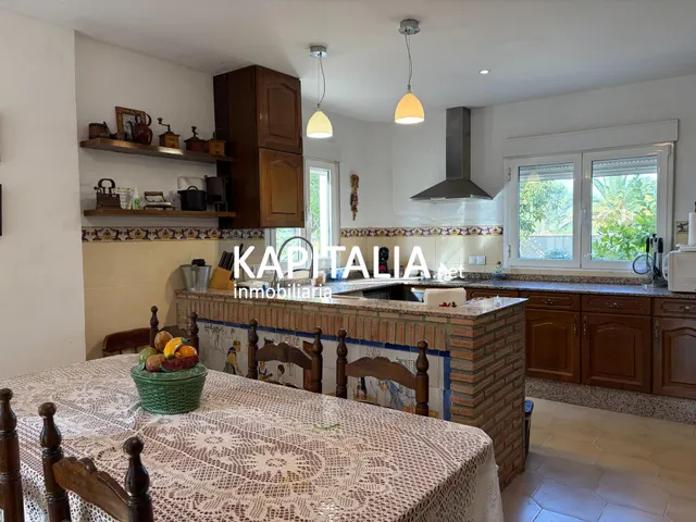 Chalet en venta en Ontinyent, a un paso del casco urbano y con bonitas vistas a la montaña. — 18