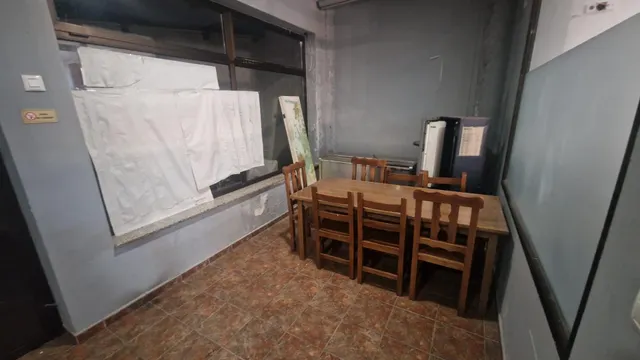 SE VENDE RESTAURANTE EN TORENO — 12
