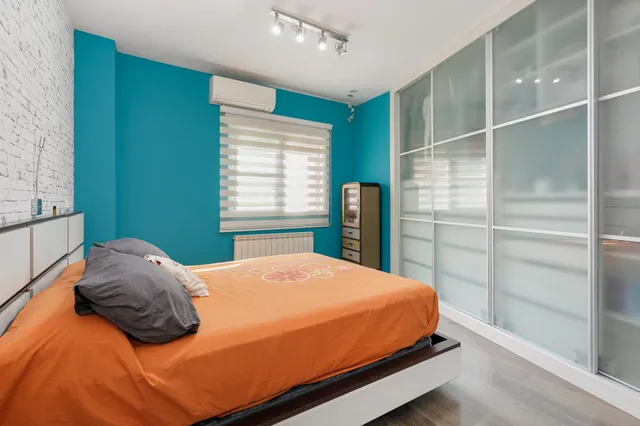 ¡Tu nuevo hogar te espera en Churriana de la Vega! Casa adosada con patio, garaje y futura parada de metro a pocos pasos. — 15