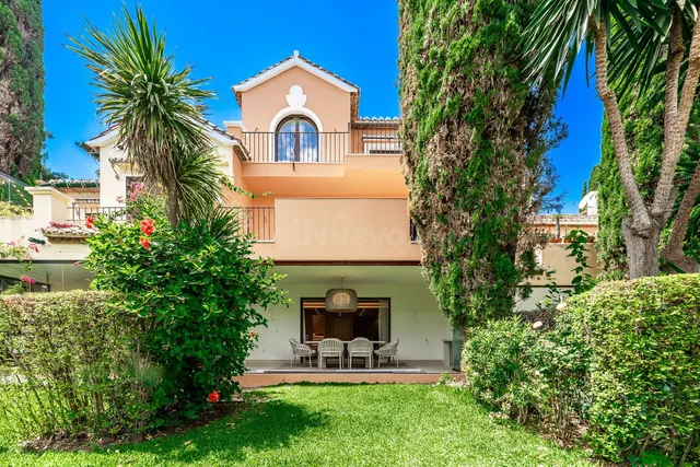 Adosado 4 habitaciones 255m² en venta - Costa Del Sol - foto 2
