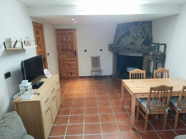 GRAN OCASION. SE VENDE ESPECTACULAR Y LUJOSO CHALET, EN ALTO DE LOS MOLINOS — 12
