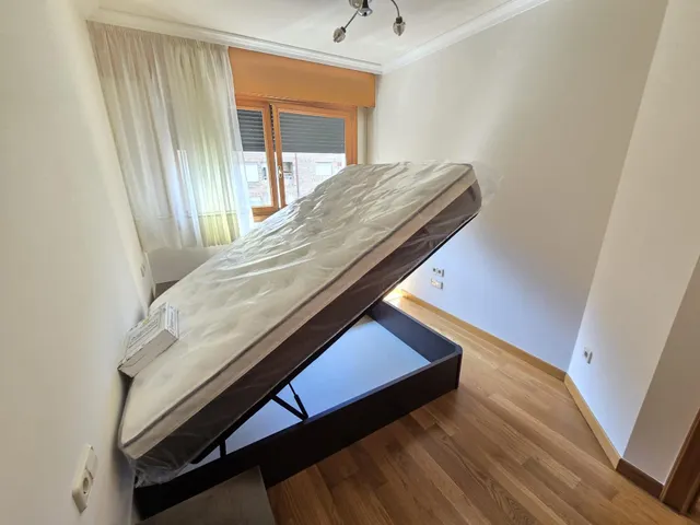 VIVIENDA IMPECABLE CON GARAJE Y BODEGA — 35