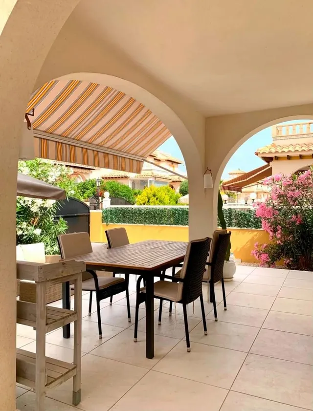 Preciosa casa en Lomas de Cabo Roig — 9