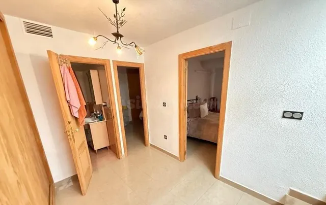 Casa con encanto y gran terraza en Otívar, a un paso de la c - foto 4