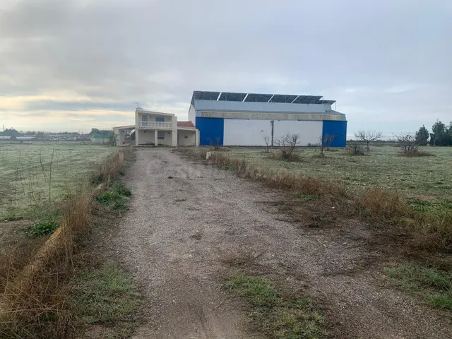 Nave industrial 144m² en venta - Barrios periféricos - Pedan - foto 2
