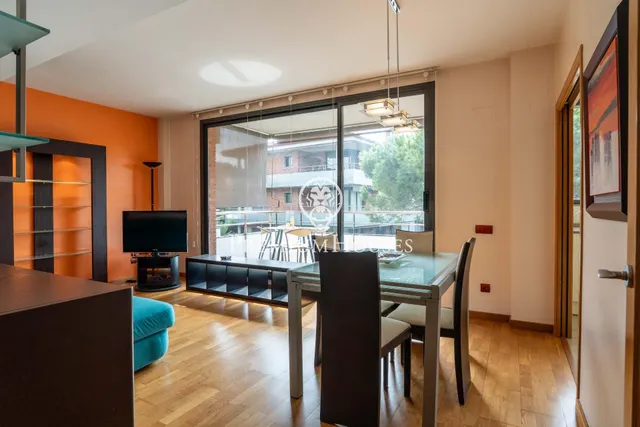 Piso con terraza en Gavà Mar — 10
