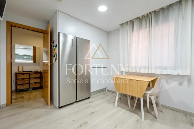 Dúplex en venta Calle Teresa de Calcuta, Reus. — 11
