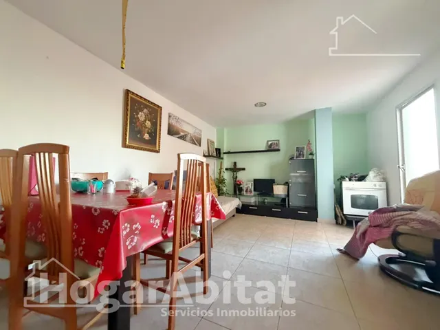 Amplia casa con terraza y garaje cerca de la playa de Sagunto — 9