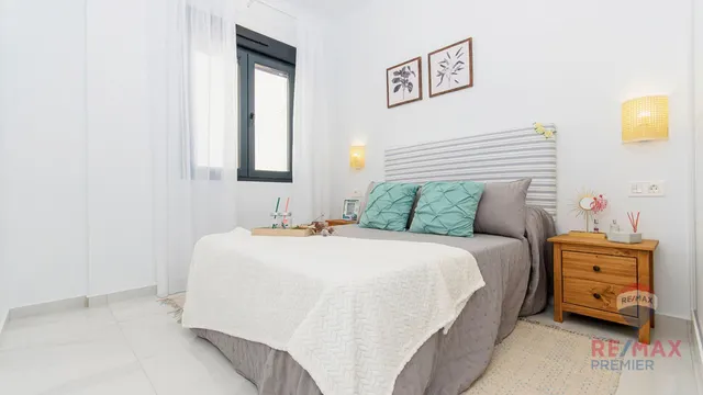 ¡Chalet individual nuevo a la venta en Vistabella Golf Orihuela! — 23