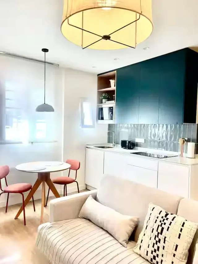AVC INMOBILIARIO ALQUILA PISO — 7