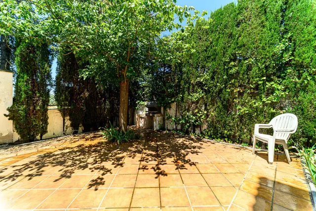¡Tu Oasis Privado de Lujo en Cortijo del Aire: Piscina, Espacio y Exclusividad en Albolote! — 10