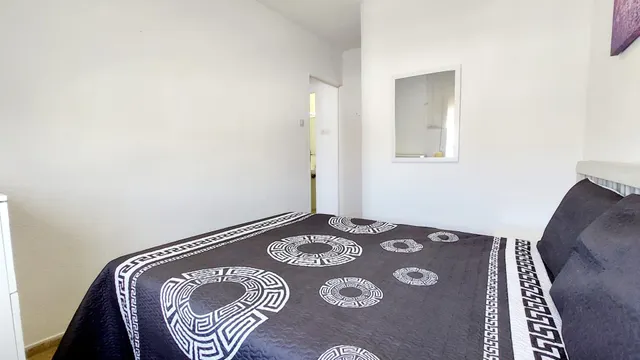 PISO DE 3 DORMITORIOS, LUMINOSO Y LISTO PARA ENTRAR A VIVIR — 38