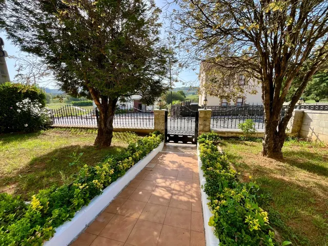CASA CON JARDIN EN CAMARGO - foto 3