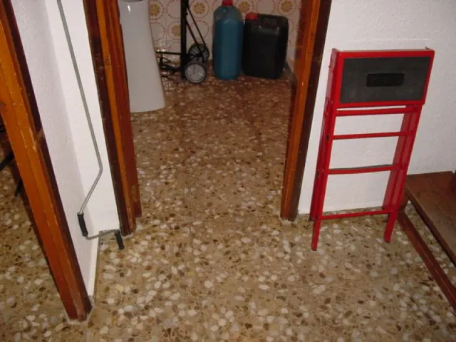 LOCAL COMERCIAL — 6