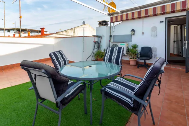 Amplia Casa en Badajoz - Ideal para Familias (Bda San Miguel) — 43