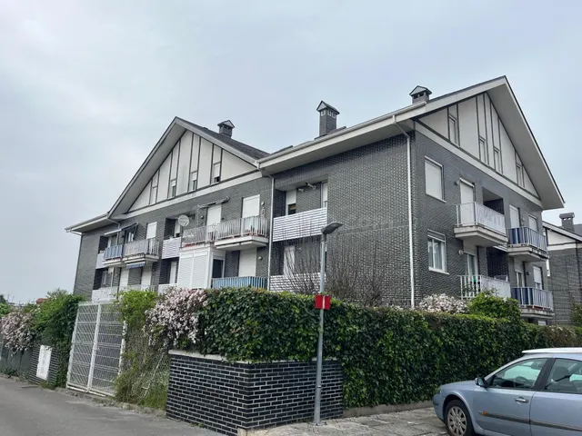 APARTAMENTO DE 2 DORMITORIOS TRETO 125.000€ - foto 2