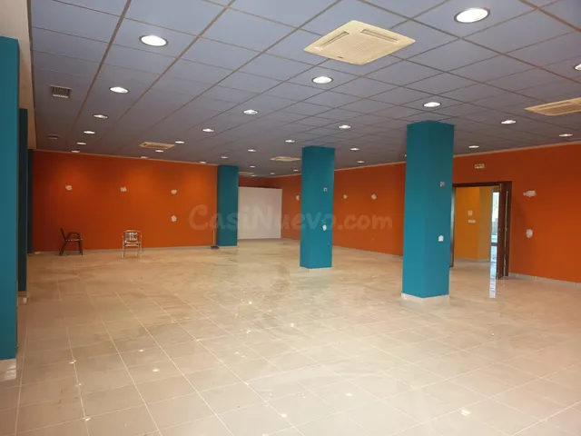 Nave con oficinas en ciudad del transporte - foto 2