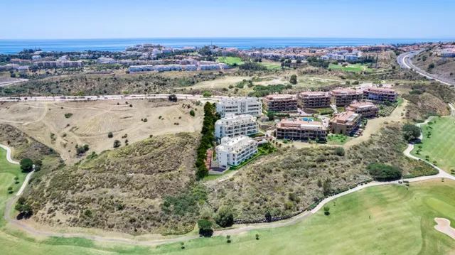 La Cala de Mijas Obra Nueva - Piso 2 Dormitorios Garaje, Trastero y Piscina — 10