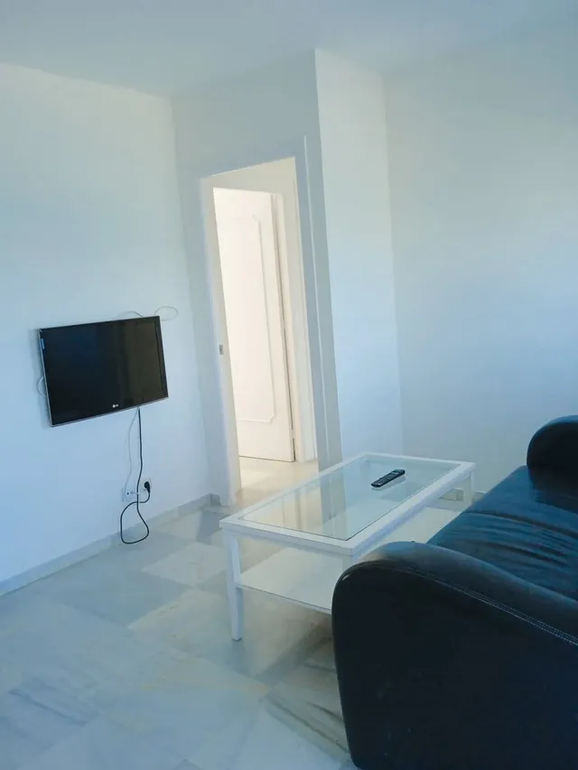 Fuengirola - Primera Línea de Playa - Piso 3 Dormitorios - Terraza — 11