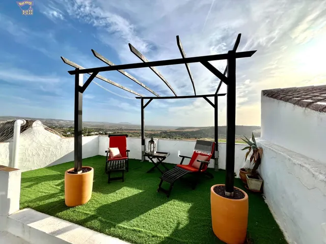 SE VENDE 2 PROPIEDADES  EN EL CASCO ANTIGUO DE ARCOS — 42