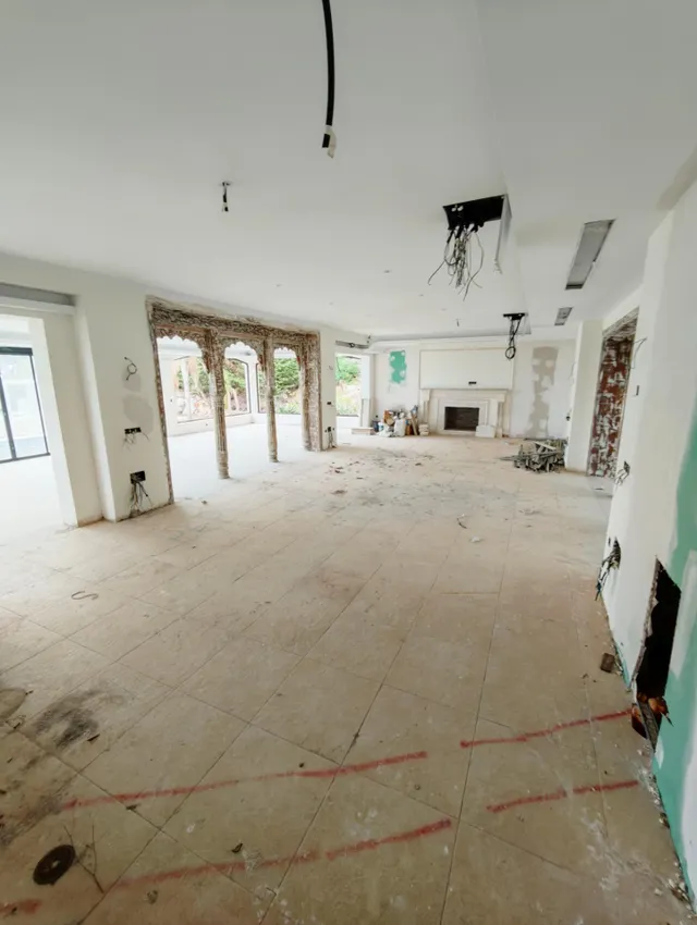 Villa semi reformada en la Mairena, 485m2 útiles, 3000m2 parcela, vistas abiertas a la montaña y mar al fondo — 44