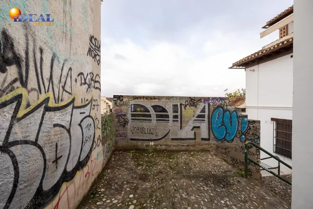 SE VENDE TERRENO URBANO PLURIFAMILIAR ZONA REAL DE CARTUJA Y JARDINES DEL TRIUNFO — 12