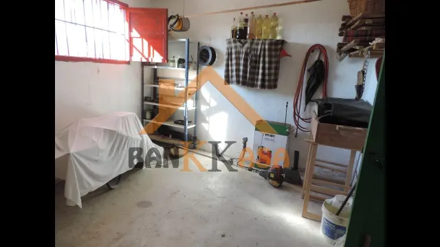SE VENDE TERRERENO RURAL EN BERJA CON CORTIJO — 32