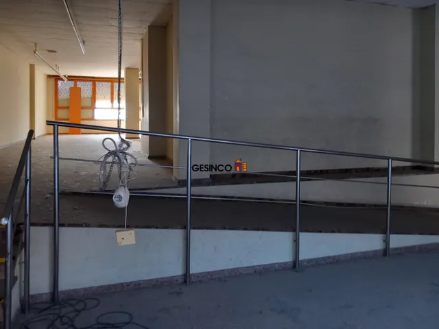 LOCAL COMERCIAL EN ALQUILER O EN VENTA EN ONTINYENT — 4