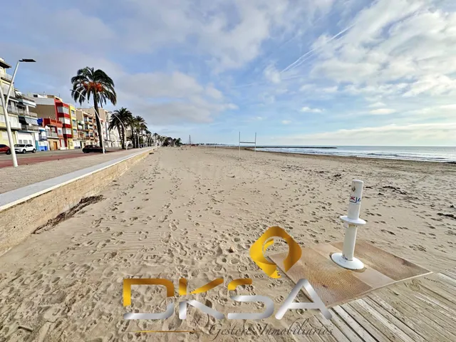 A la venta preciosa casa reformada en 2ª línea de playa, Tor - foto 5